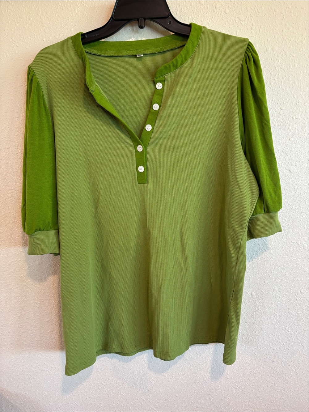 Green Button-Front Women’s Top